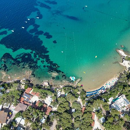 Camping Village Le Calanchiole กาโปลิเวรี ภายนอก รูปภาพ