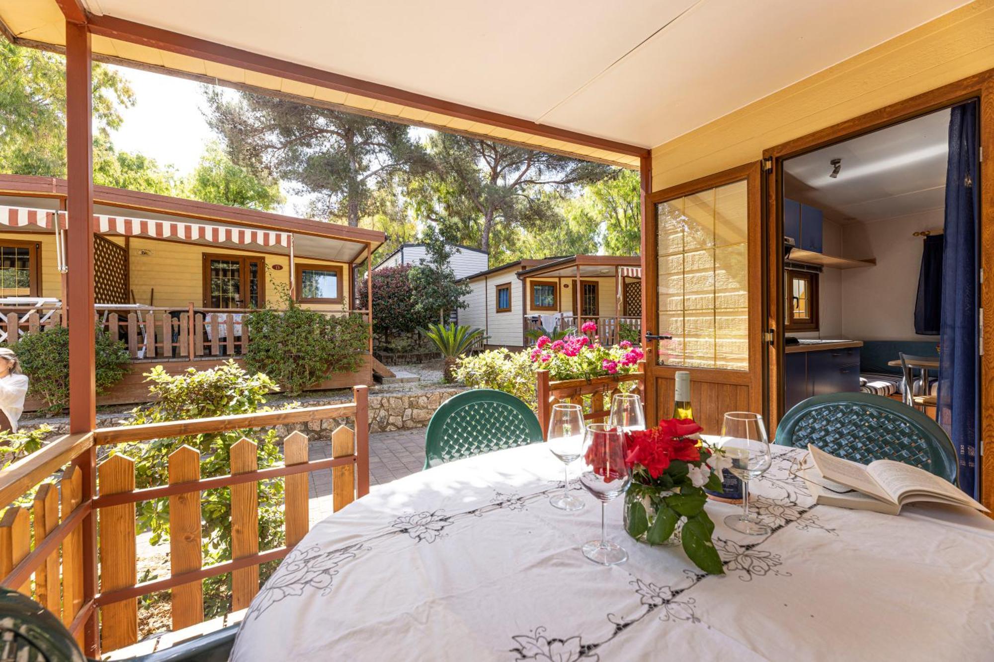 Camping Village Le Calanchiole กาโปลิเวรี ภายนอก รูปภาพ